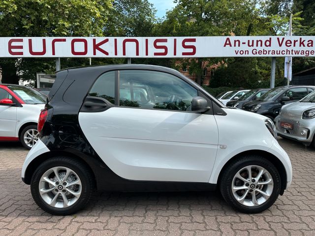 Smart fortwo 66kW DCT prime*PANORAMA*LEDER*SHZ*AUDIO*