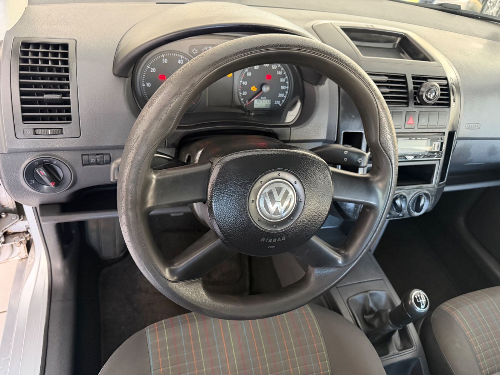 Fahrzeugabbildung Volkswagen Polo IV Trendline