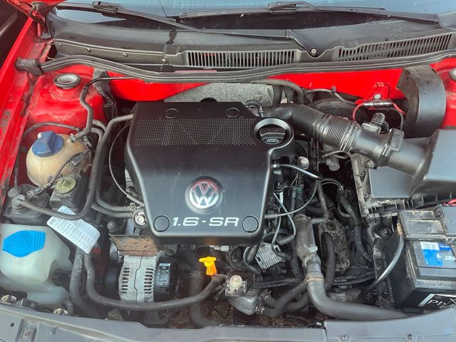 Volkswagen VW Golf 4 1.6 8V