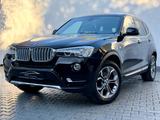 BMW X3 xDrive 20 d xLine Pano/Anhängerk/R-Kamera/Xen - BMW X3 Gebrauchtwagen in München