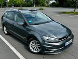 Volkswagen Golf VII Variant AHK  Sondermodel Sound