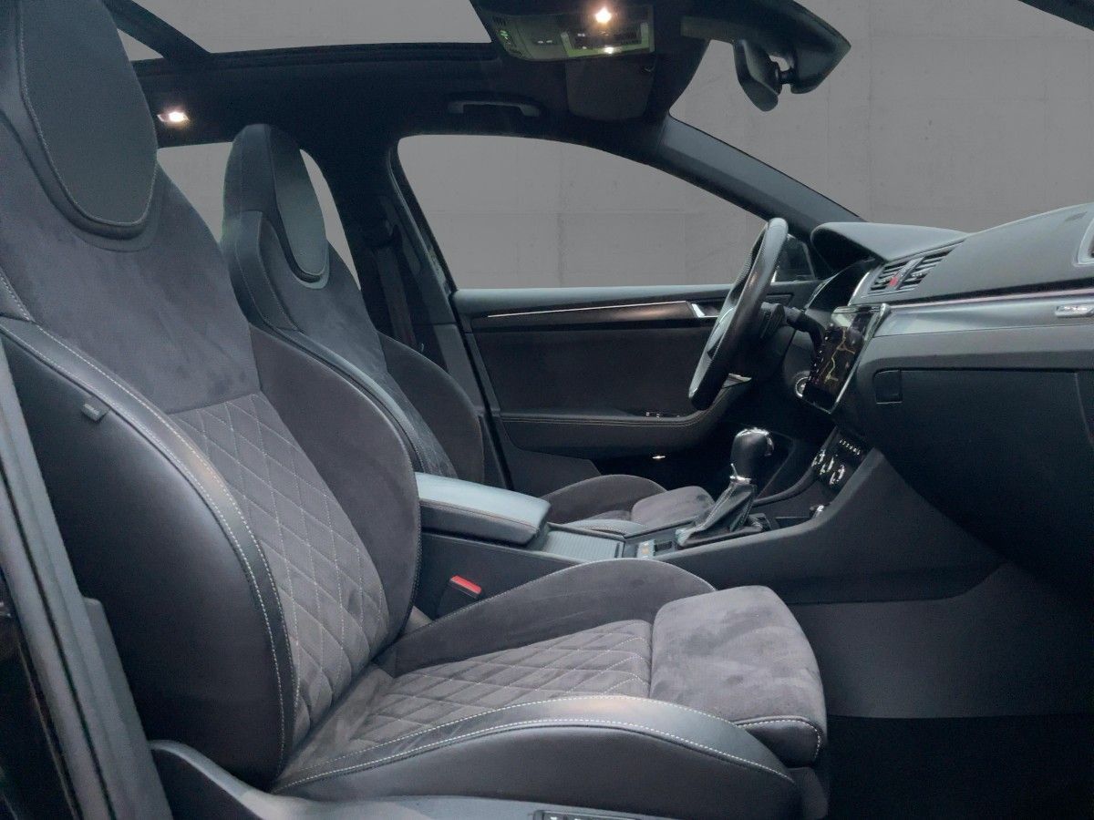 Skoda Superb - Bild 12