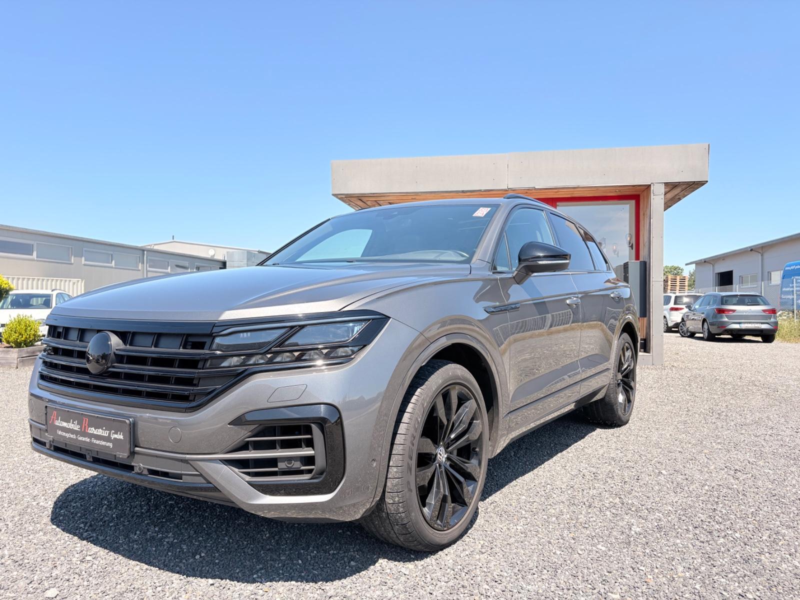 Volkswagen Touareg R-Line Dynaudio Suzuka AHK dig. Cockpit
