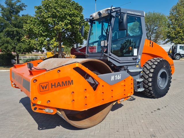 Hamm H16i / 2.100 h.