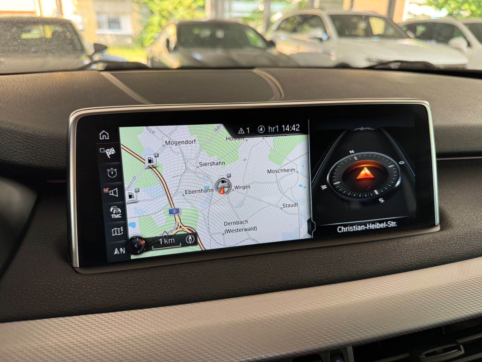 Fahrzeugabbildung BMW X5 sDrive 25 d/M-Paket/Leder/AHK/R-Cam/Xenon/SHZ