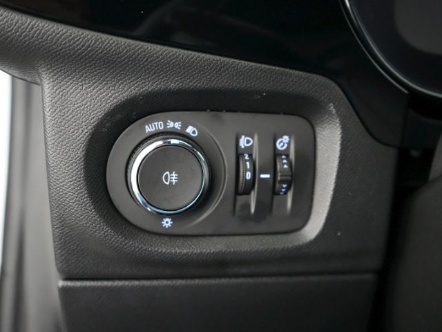 Corsa F FACELIFT GS+RÜCKFAHRKAMERA+SITZ-/LENKRAD