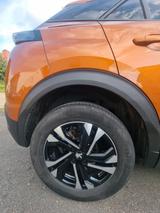 Peugeot 2008 PureTech 130 Allure Pack Allure Pack - Peugeot 2008 in Stuttgart