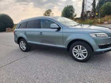 Audi Q7 - 6