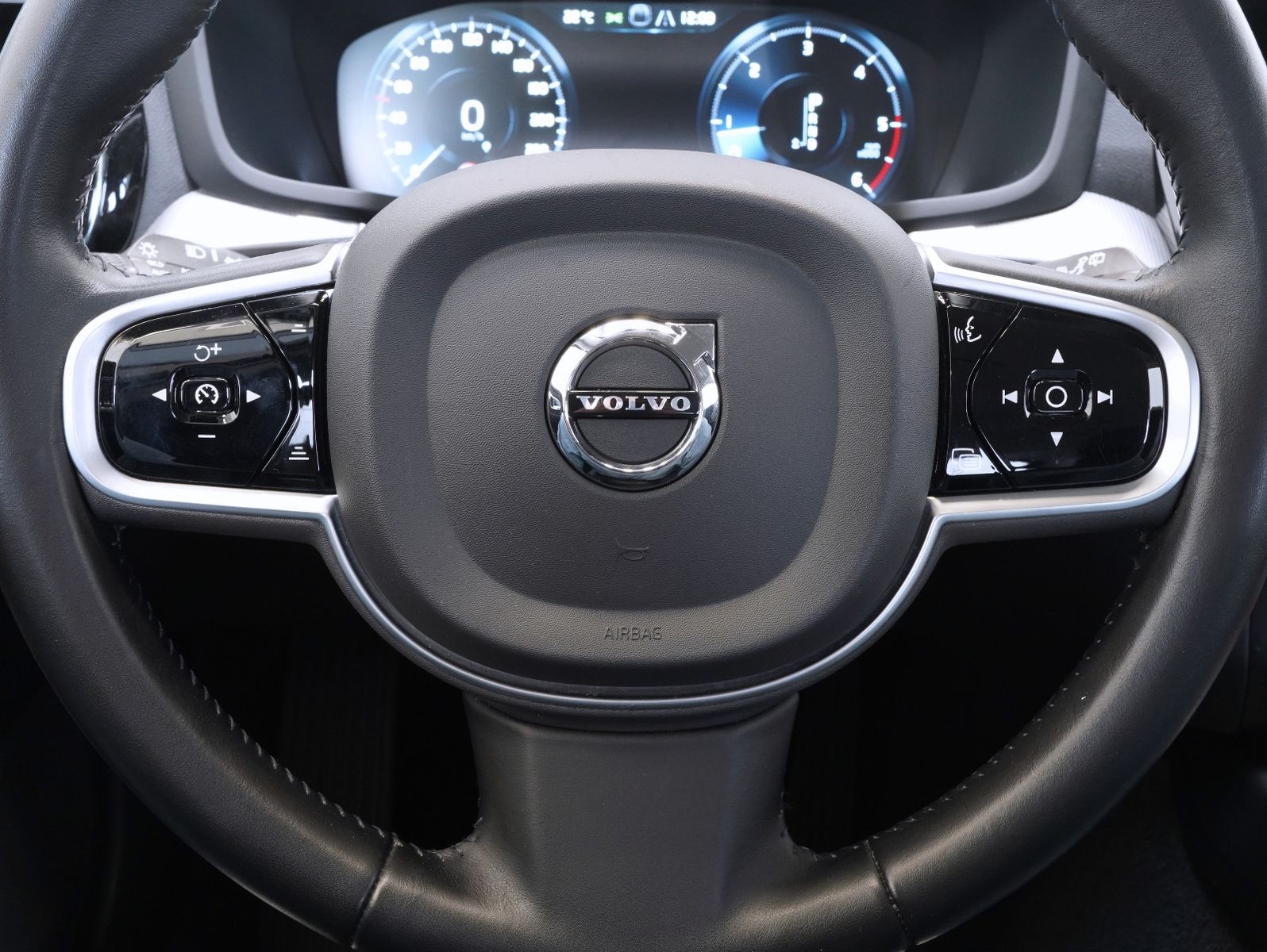 Fahrzeugabbildung Volvo V60 D4 AWD Inscription DAB/KAMERA/INTELLISAFE