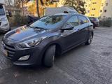 Hyundai i30 1.6 CRDi 81 kW Passion  - Hyundai i30 Passion mit Diesel-Antrieb