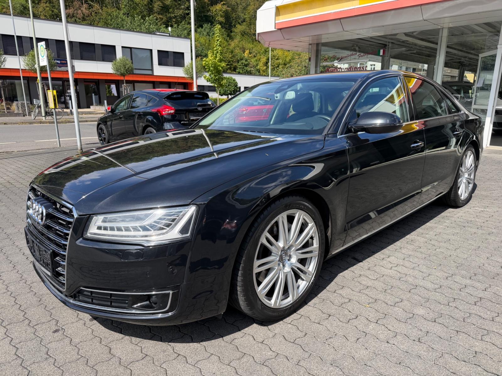 Audi A8 3.0 TDI clean diesel quatt.,20-Z,Solard.,Bose