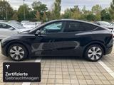 Tesla Model Y Rear-Wheel Drive - schwarze Tesla Model Y
