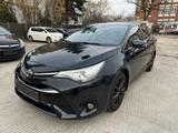 Toyota Avensis 2,0-l-D-4D Comfort Touring Sports Co... - Toyota Avensis: Comfort