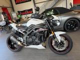 Triumph Speed Triple RS *HU neu*top Zustand - gebrauchte Motorräder in Aachen