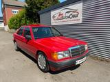 Mercedes-Benz 190E  1.8  OLDTIMER/ESSHD/TÜV 02-2028 - rote Mercedes-Benz 190