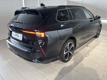 Fotografie 9 des Opel Astra Sports Tourer 1.5 D Automatik GS