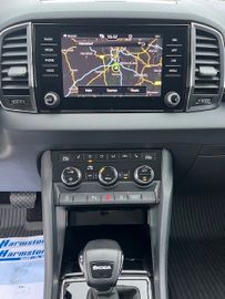 Skoda Karoq Style 2.0 DSG AHK Kamera Navi elek. Heckk.