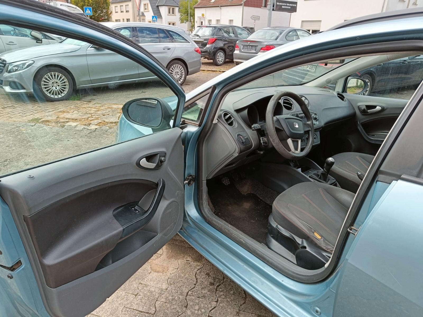 Seat Ibiza 2011 — photo 8