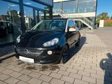 Opel Adam Open Air - schwarze Opel Adam
