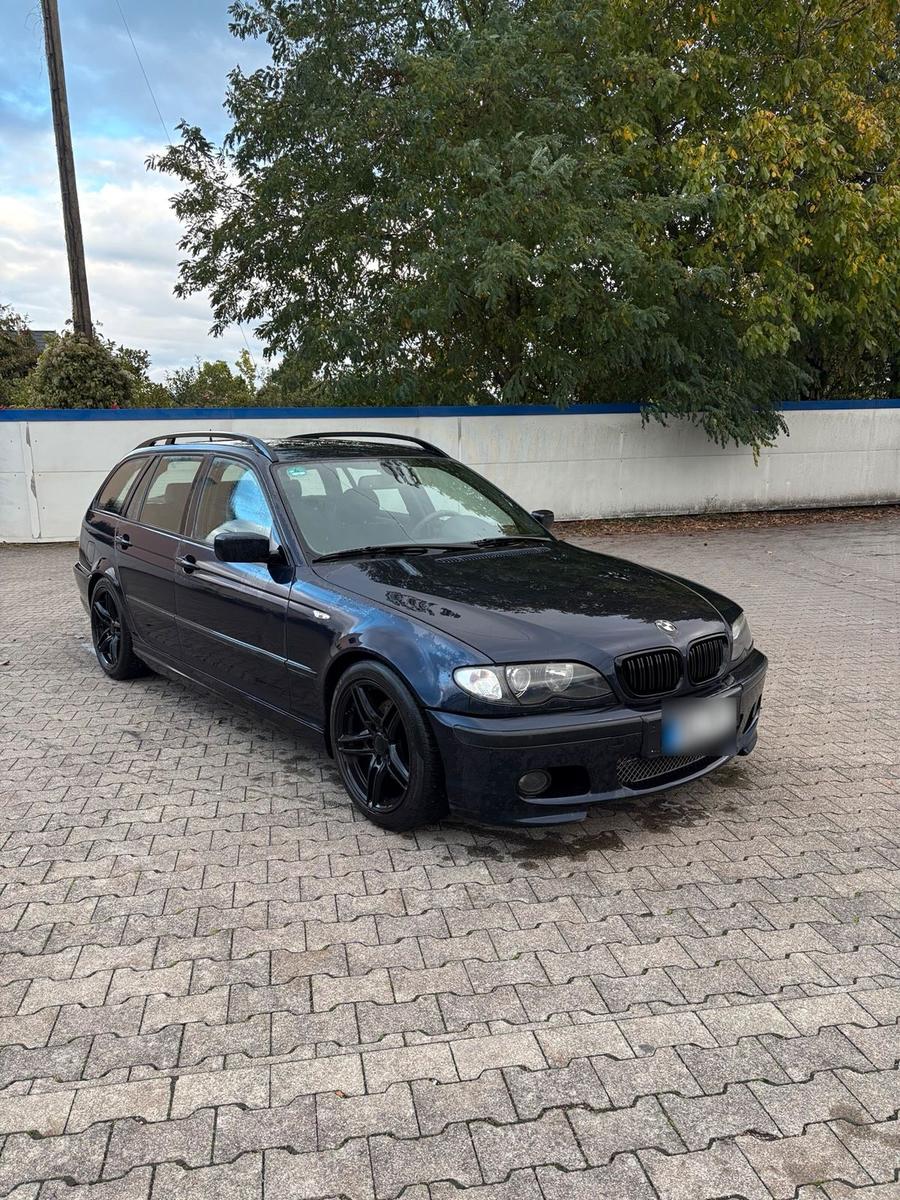 BMW 320