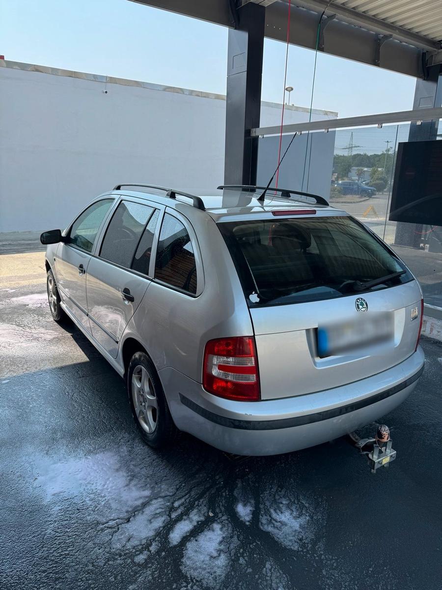 Skoda Fabia 2006 — photo 8