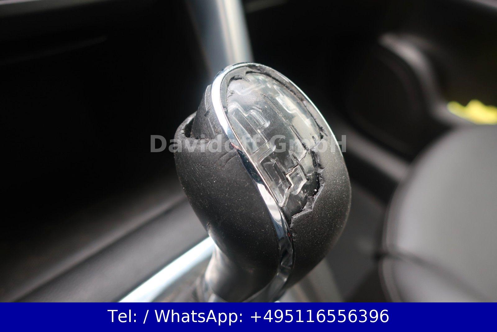 Opel Zafira 2015 — photo 20