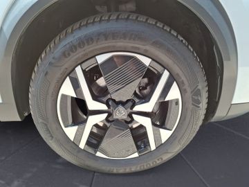 Peugeot 2008 - 11