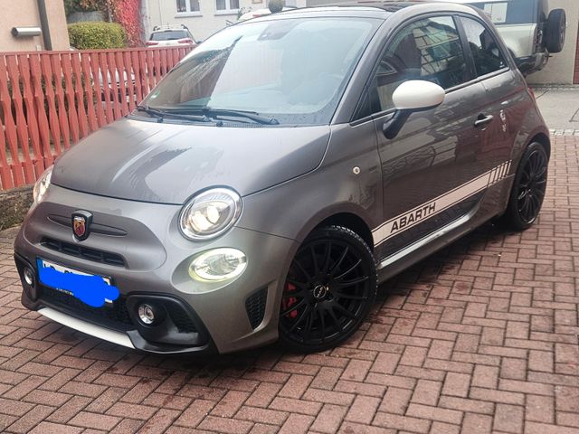 Abarth 595 Competizione