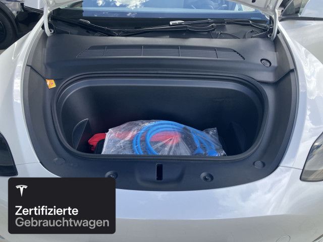 Tesla Model Y Performance foto 8