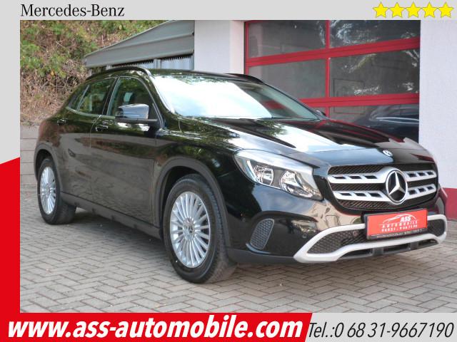 Mercedes-Benz GLA 180 STYLE+AUTOMATIK+NAVI+SHZ+PDC+GEPFLEGT+