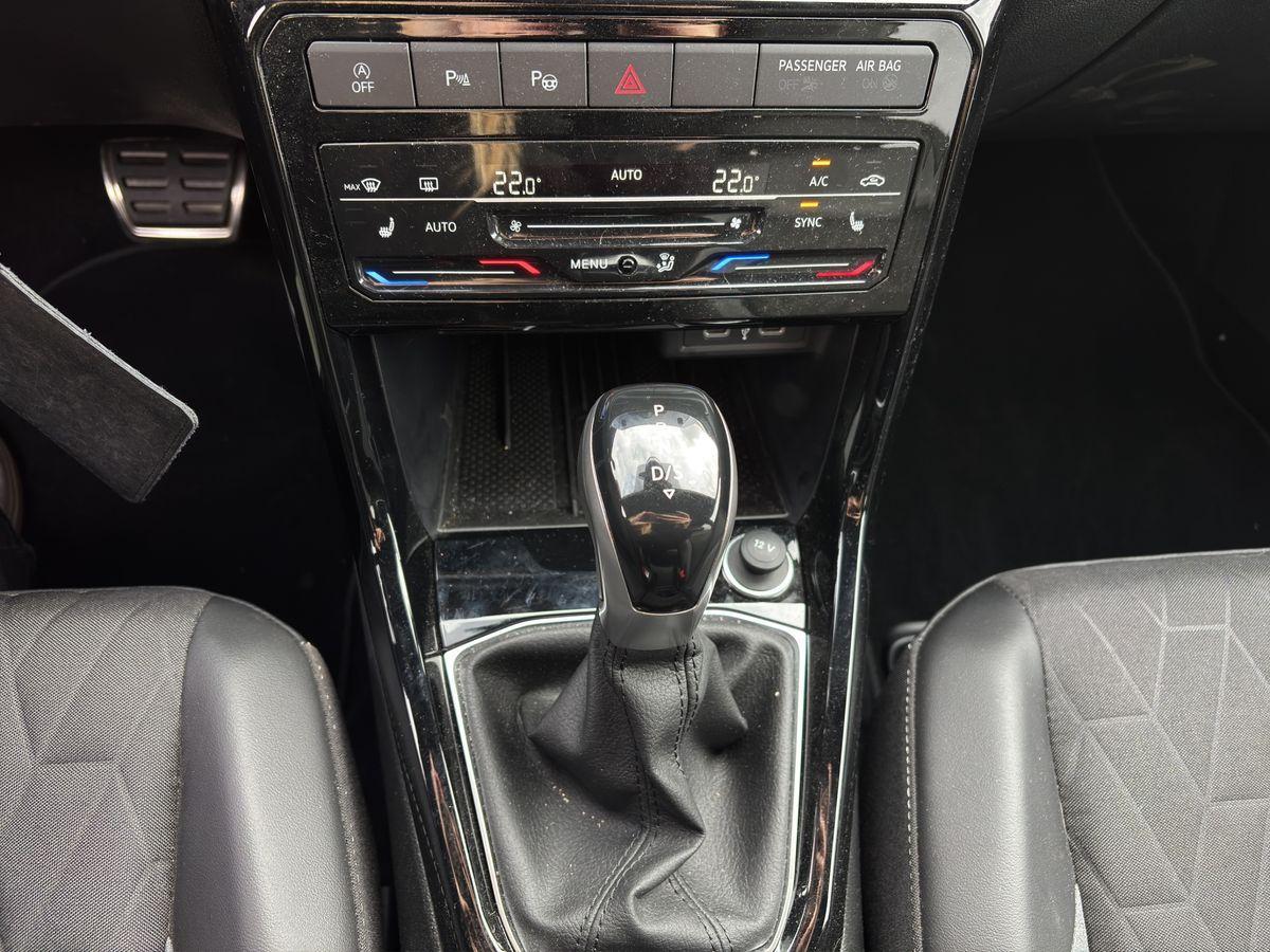 Volkswagen T-Cross ENERGY 1.0 l TSI DSG +AHK+RFK+NAVI+ACC+