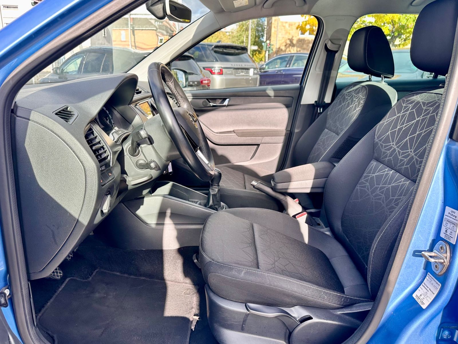 Fahrzeugabbildung SKODA FABIA COMBI CLEVER*MOD.2019+KAMERA*