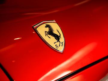 2025 Ferrari 12CILINDRI 缩略图 13