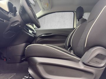 Fiat 500 e Basis 42 kWh KeyLess+LM+SpurH+AUT+KlimaA