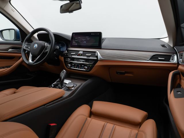 Foto Nummer 40: BMW 530e