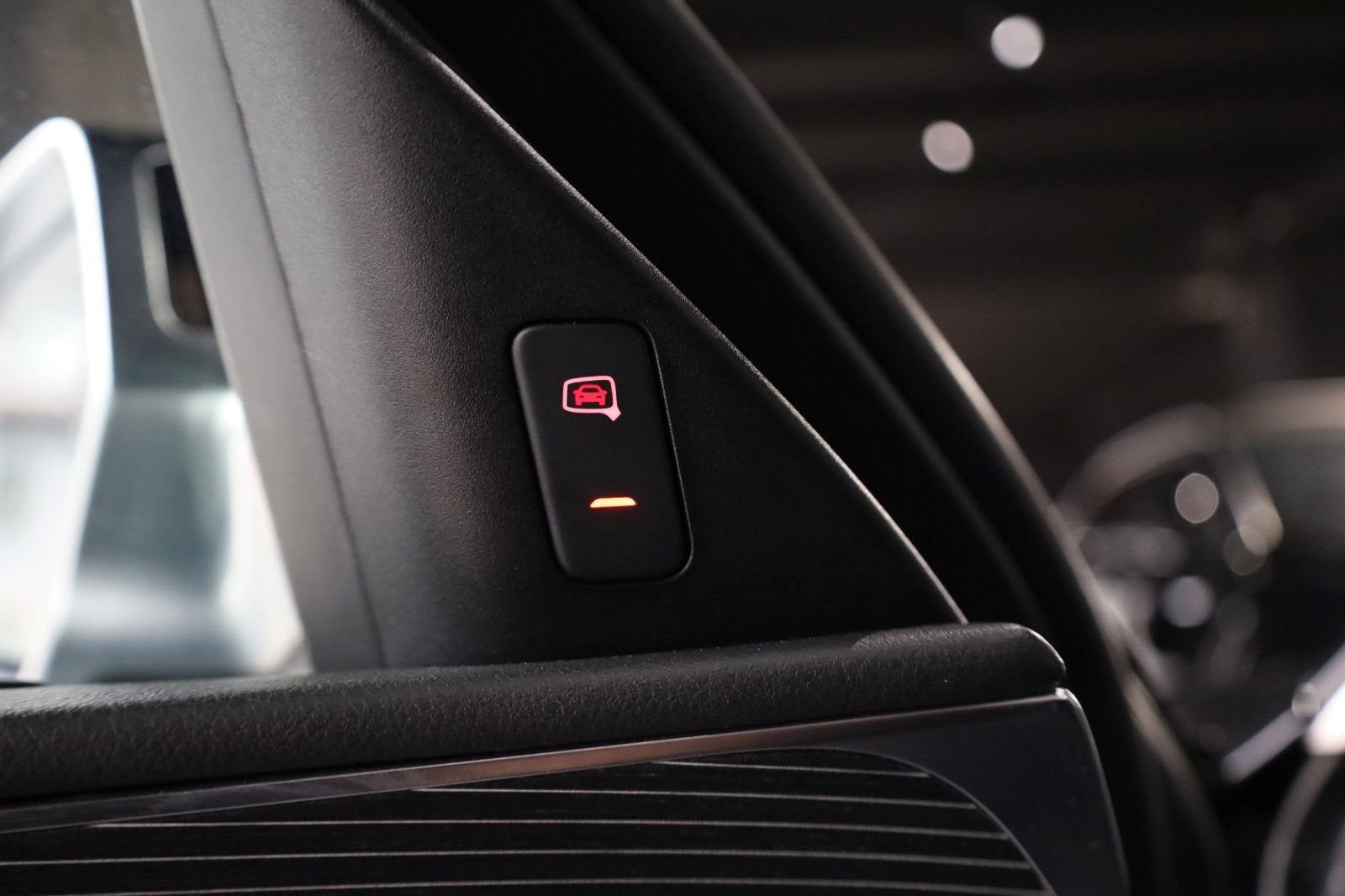 Fahrzeugabbildung Audi S6 Avant 4.0 TFSI *Panorama*Memory*K-Entry