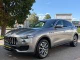 Maserati Levante Diesel - graue Maserati Levante