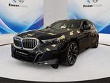BMW 520d xDrive M SPORTPAKET AHK PANORAMA