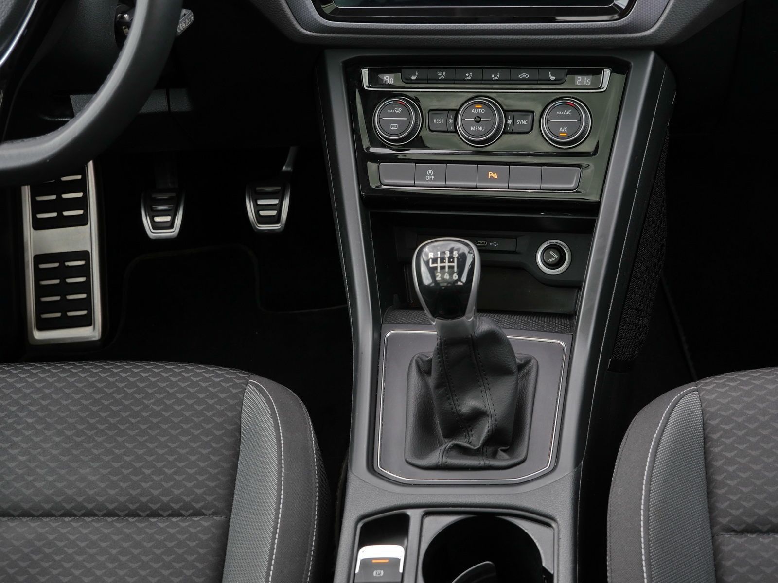 Volkswagen Touran - Bild 7