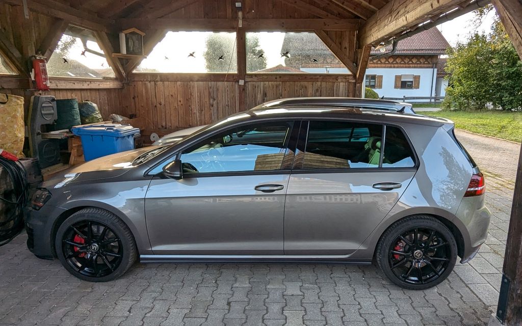 Image of Volkswagen Golf