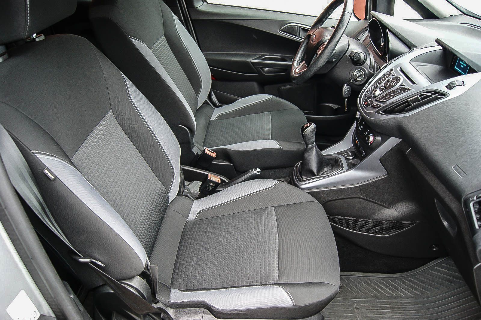 Fahrzeugabbildung Ford B-Max 1.0 SYNC Edition 1.HAND AHK PDC TEMPOMAT