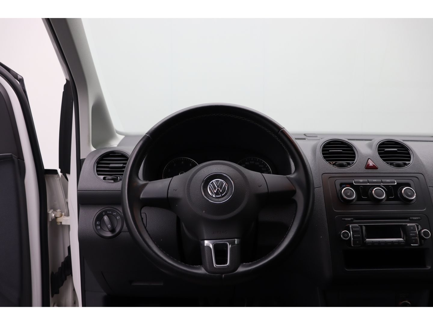Fahrzeugabbildung Volkswagen Caddy 1.2 Kombi Edition30 Alcantara