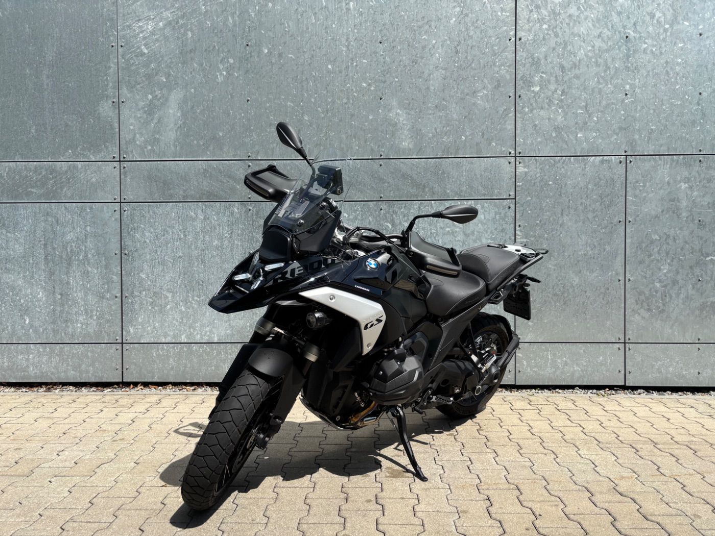 Fahrzeugabbildung BMW R 1300 GS Triple Black ASA ACC