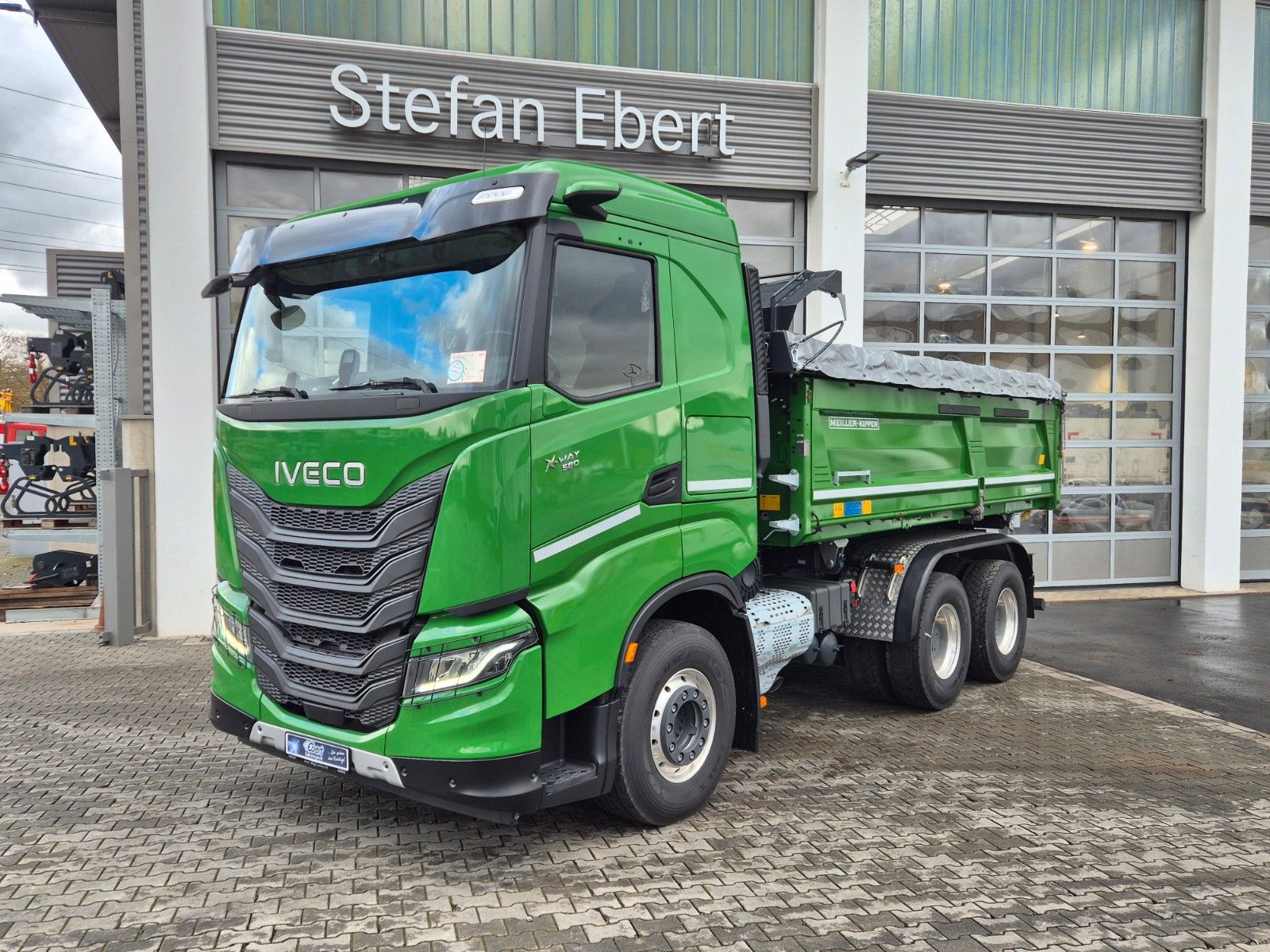 Fahrzeugabbildung Iveco AS300X58Z HR ON+ Meiller Bordmatic AHK Intarder