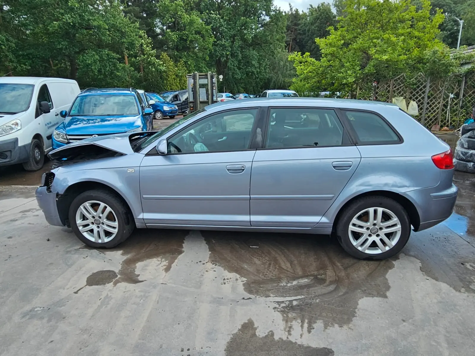 Audi A3 2005 — engine 1.896 cm³, 105 HP (77kW)