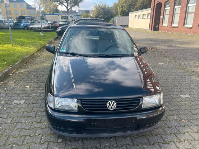 Volkswagen Polo 1.0