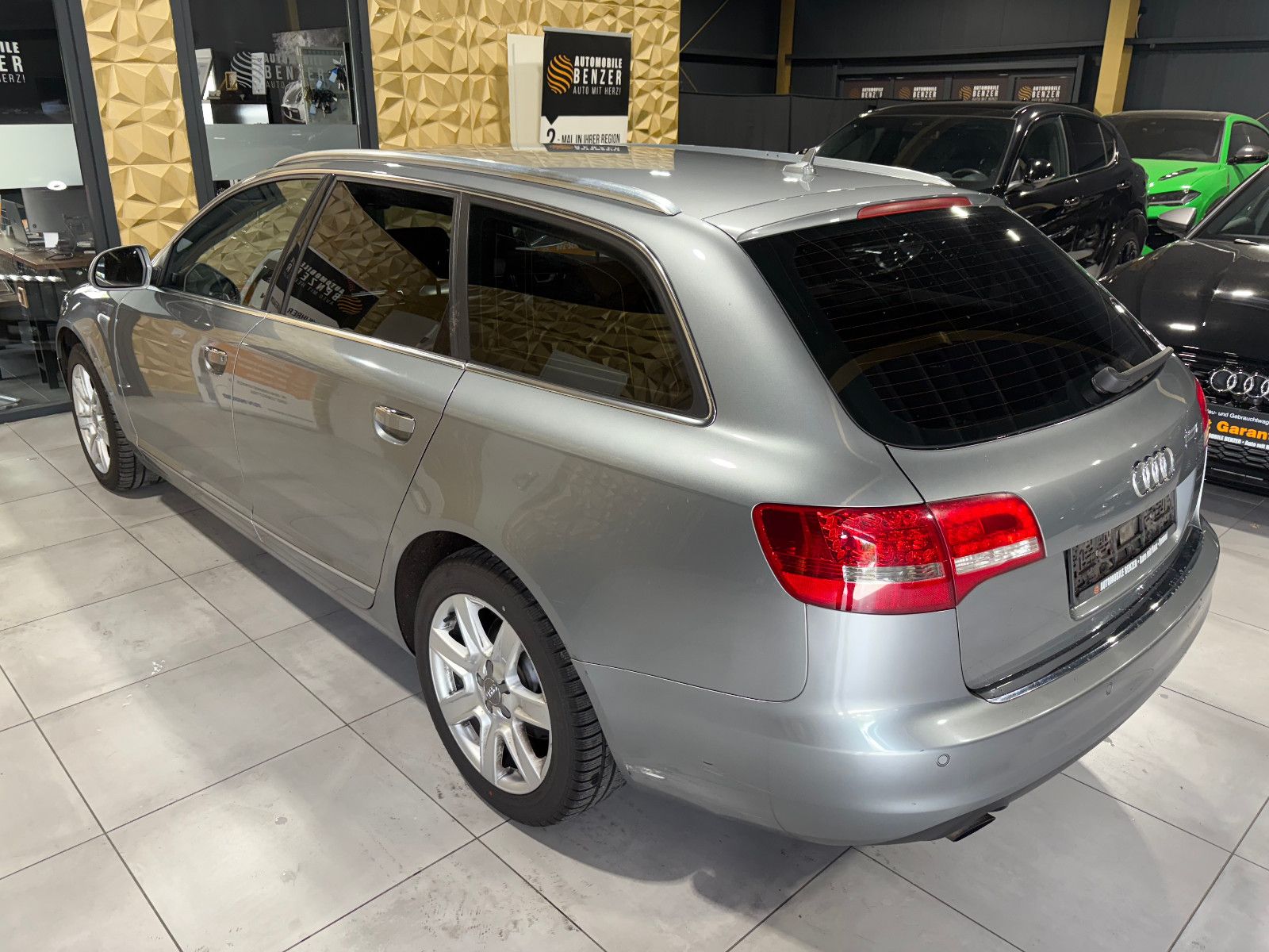 Fahrzeugabbildung Audi A6 Avant 2.0 TDI/NAVI/PDC/KLIMA/SHZ/TEMPOMAT