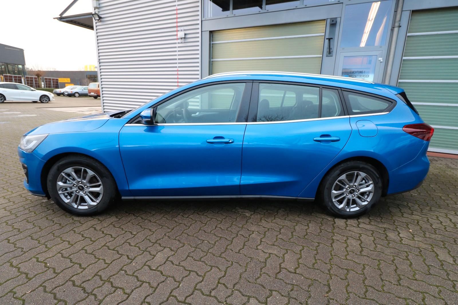 Ford Focus Turnier Titanium DSG LED Mild-Hybrid