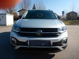 Volkswagen T-Cross 1.5 TSI  Style, AHK, Alu, Autom. - VW T-Cross von privat