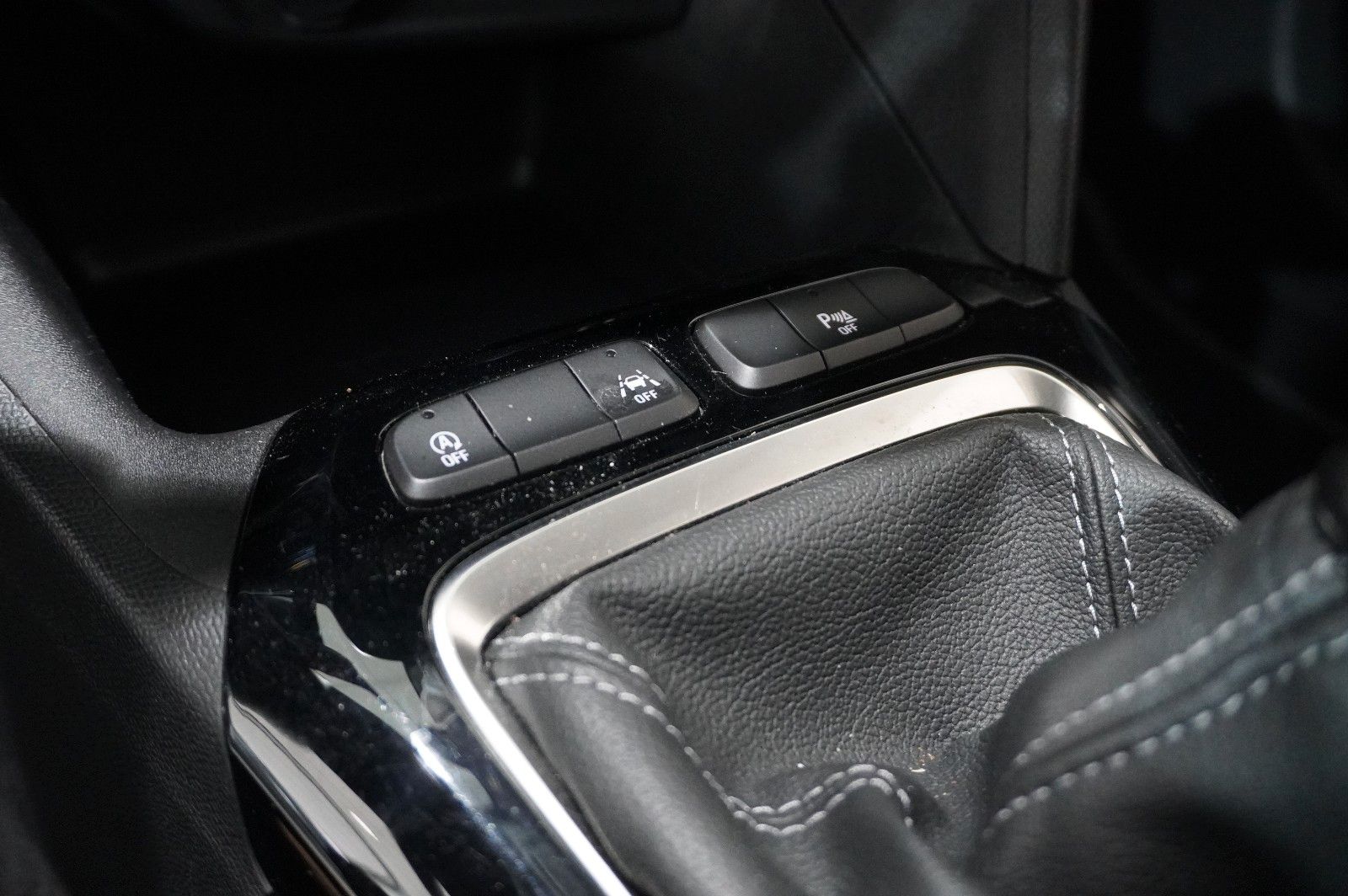 Fahrzeugabbildung Opel Corsa F 1.2 ELEGANCE NAVI/LED/VIRTUAL/SPORT/DAB+